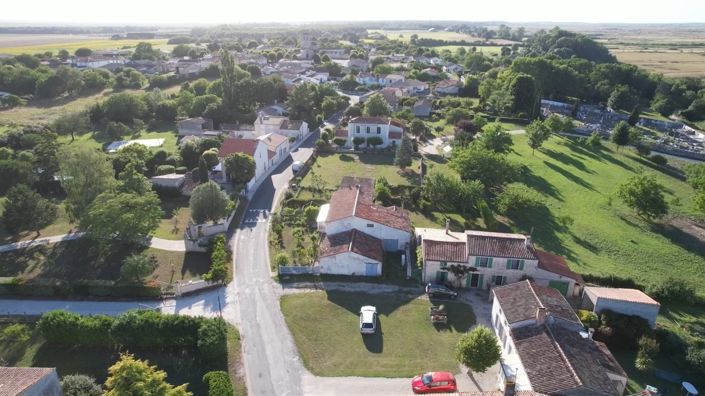 Image No.17-3 Bed House for sale