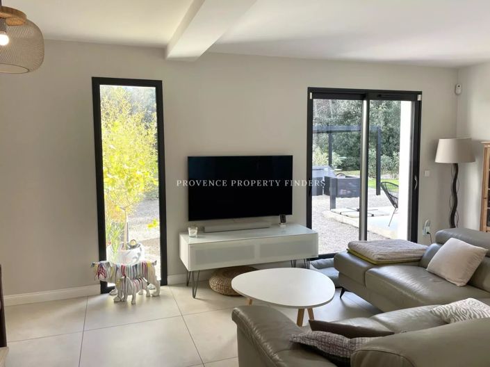 Image No.4-3 Bed House for sale