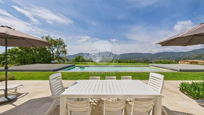 Image No.6-6 Bed House for sale