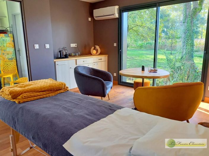 Image No.20-4 Bed House for sale