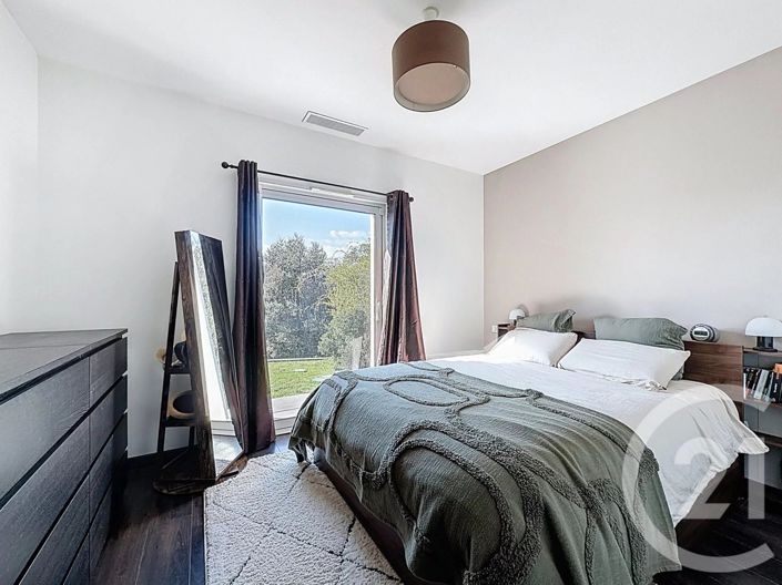 Image No.13-3 Bed House for sale