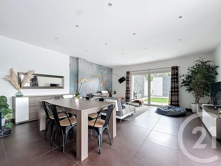 Image No.6-Maison de 3 chambres à vendre à Grasse