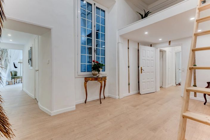 Image No.10-2 Bed Apartment for sale