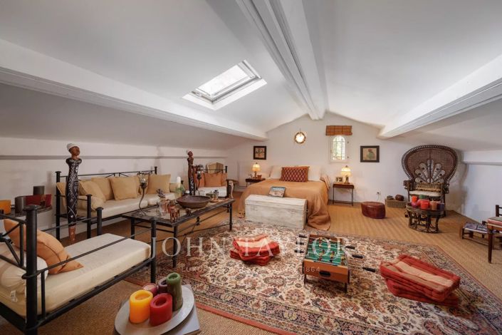 Image No.15-4 Bed House for sale