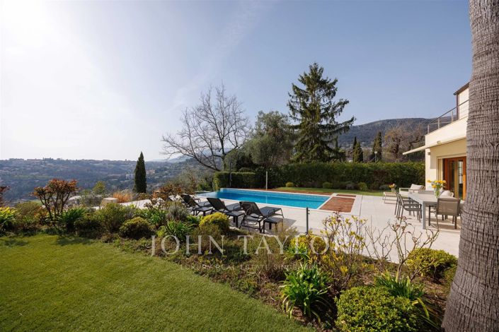 Image No.5-7 Bed House for sale