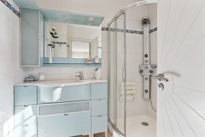 Image No.11-5 Bed House for sale