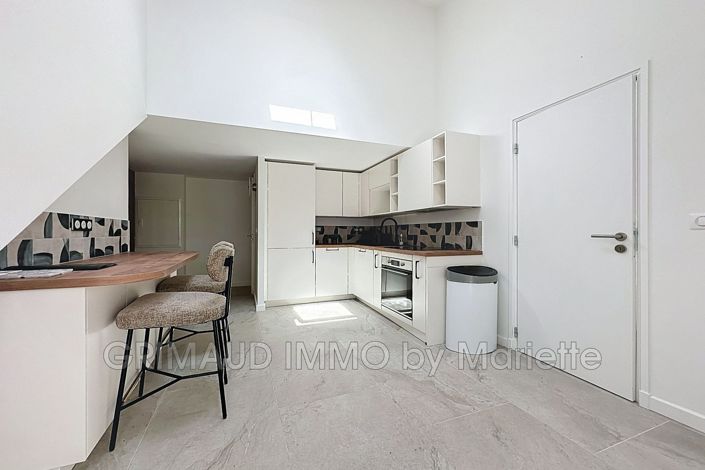 Image No.2-3 Bed House for sale