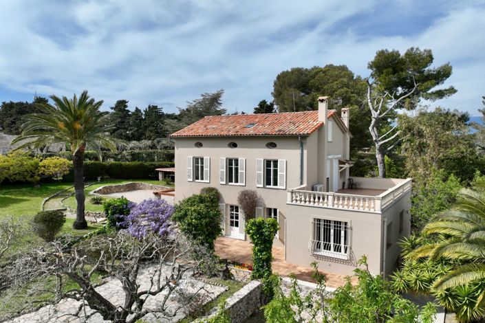 Image No.4-6 Bed House for sale