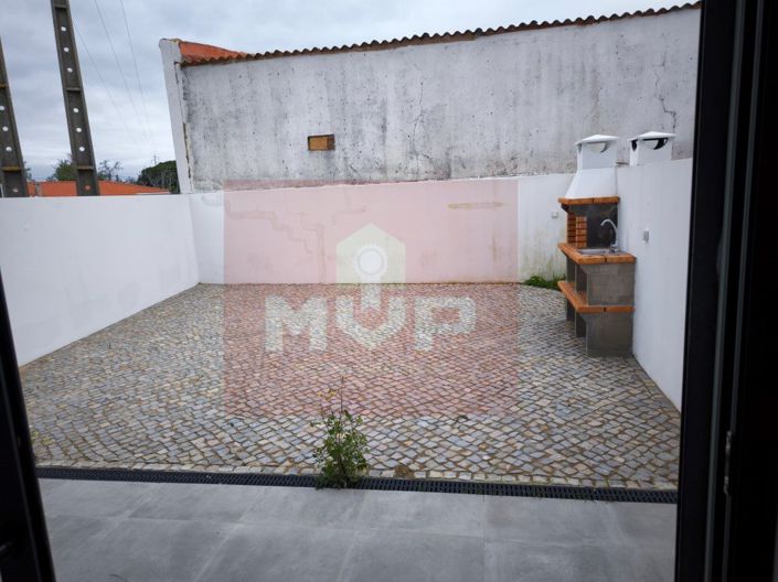 Image No.7-3 Bed House for sale