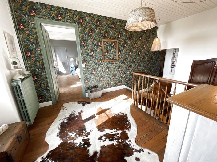 Image No.10-3 Bed House for sale