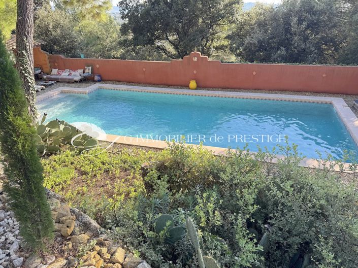 Image No.11-5 Bed House for sale