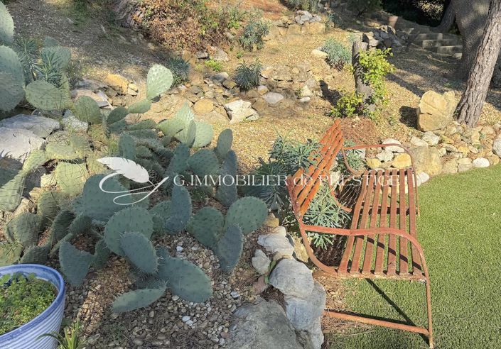 Image No.13-5 Bed House for sale