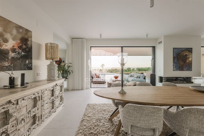 Image No.16-4 Bed House for sale