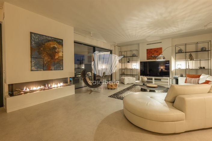 Image No.22-4 Bed House for sale