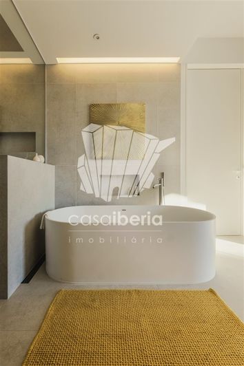 Image No.37-4 Bed House for sale