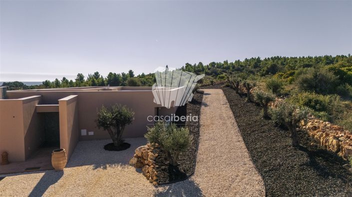 Image No.51-4 Bed House for sale