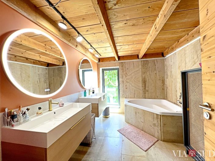 Image No.16-Propriété de 5 chambres à vendre à Béziers