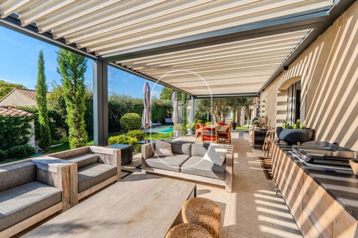 Image No.14-5 Bed House for sale