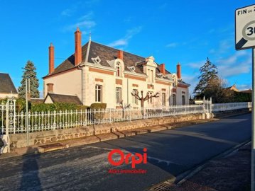 1 - Commentry, House