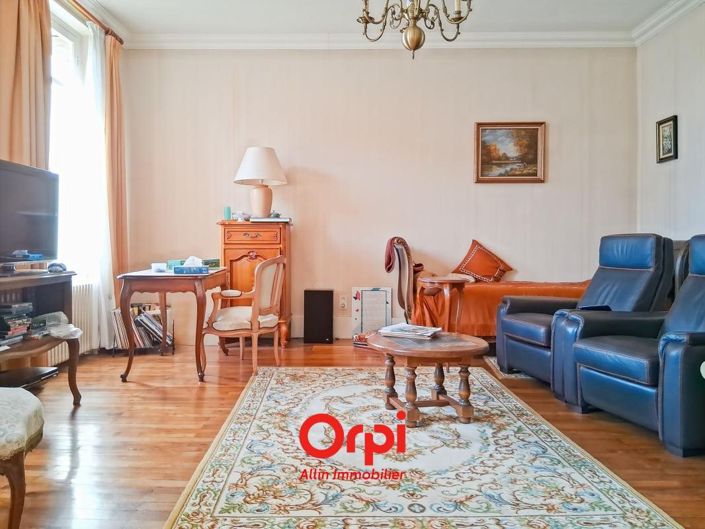 Image No.12-3 Bed House for sale