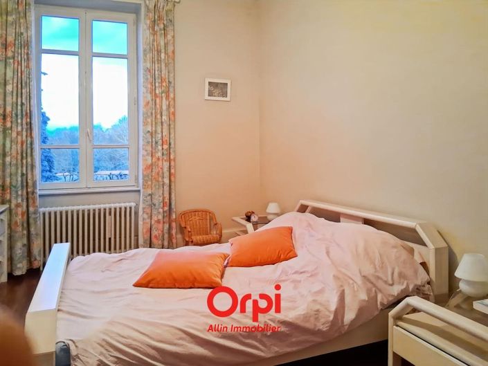 Image No.16-3 Bed House for sale