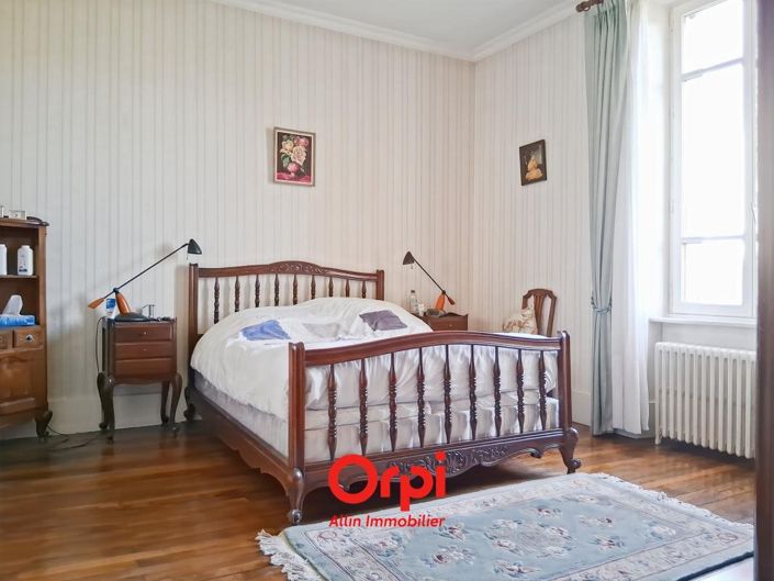 Image No.18-3 Bed House for sale