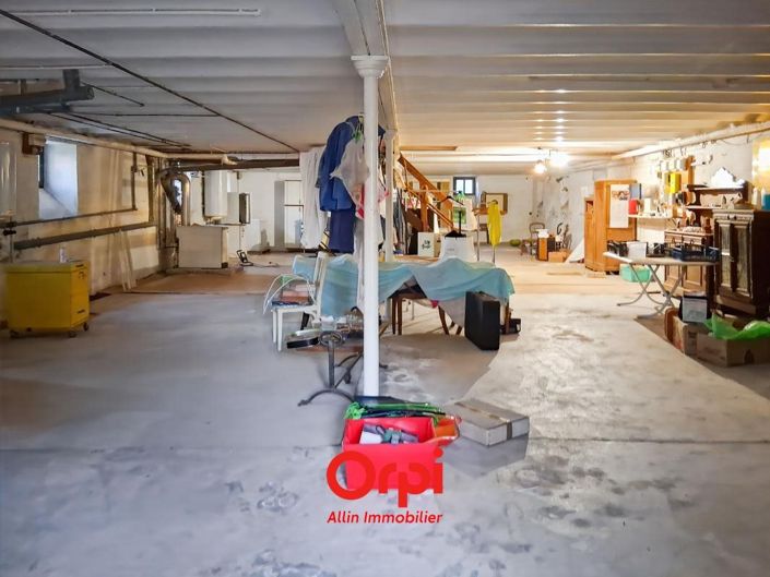 Image No.26-3 Bed House for sale