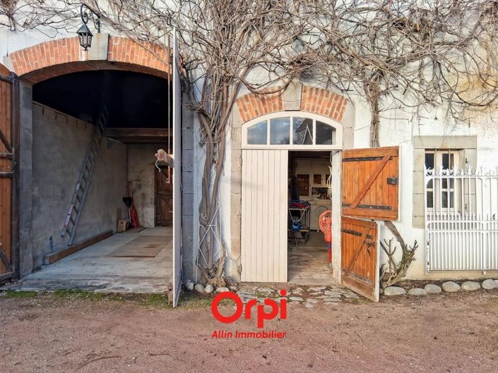 Image No.30-3 Bed House for sale