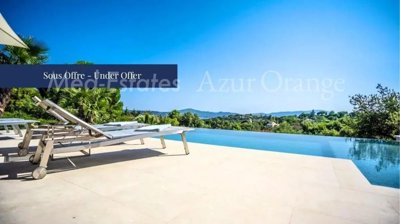 1 - Grimaud, House