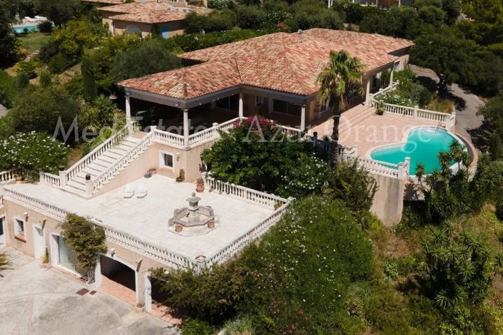 Image No.39-6 Bed House for sale