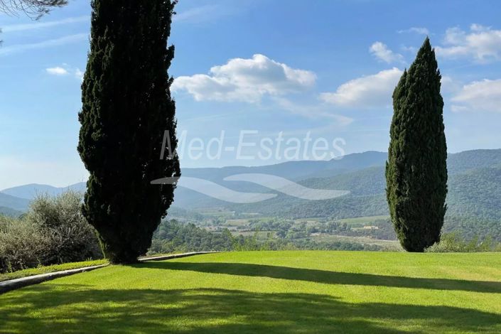 Image No.3-13 Bed House for sale