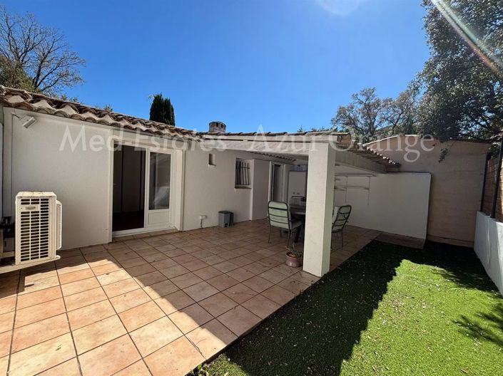 Image No.17-2 Bed House for sale
