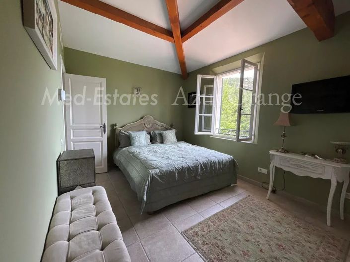 Image No.14-4 Bed House for sale