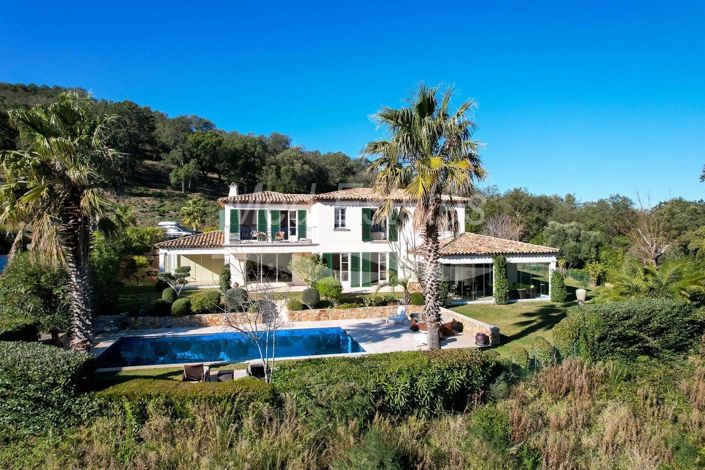 Image No.22-4 Bed House for sale