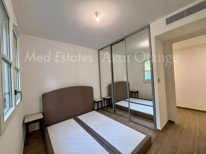 Image No.19-3 Bed Apartment for sale
