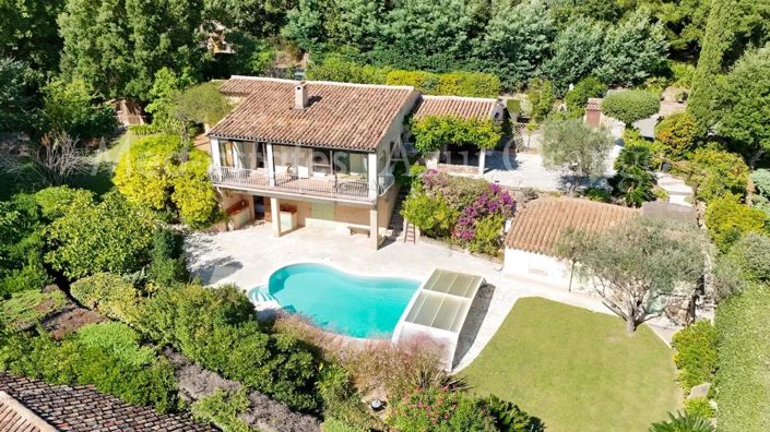 Image No.6-6 Bed House for sale