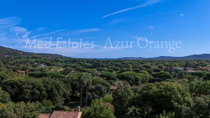 Image No.7-6 Bed House for sale