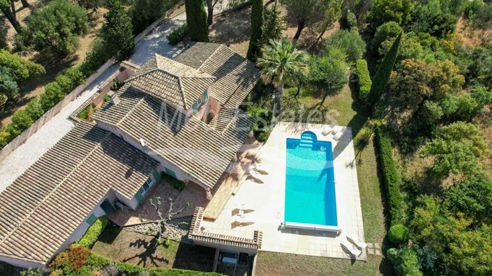 Image No.12-4 Bed House for sale