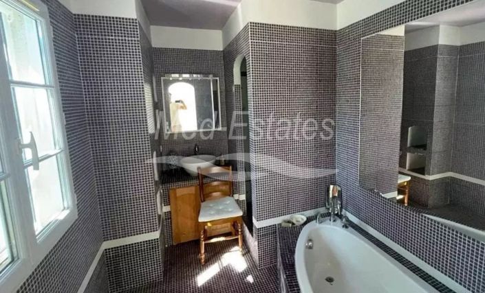 Image No.11-4 Bed House for sale