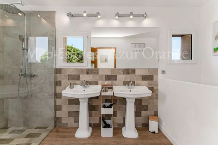 Image No.25-Maison de 8 chambres à vendre à Sainte-Maxime