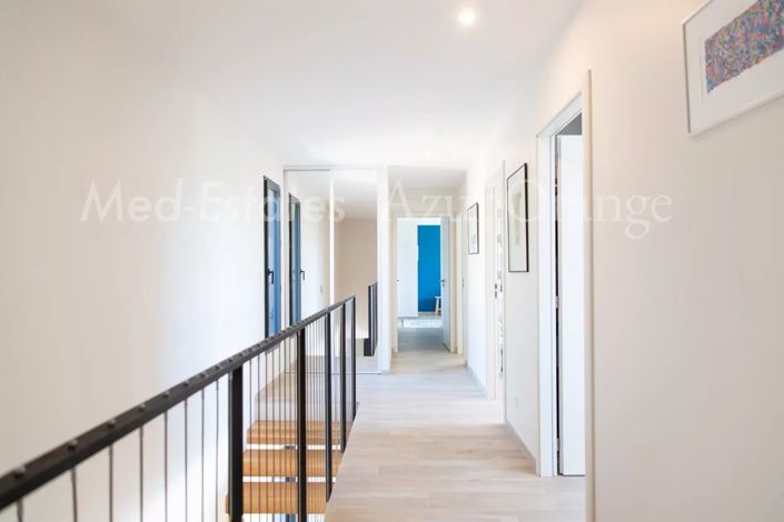 Image No.10-Maison de 5 chambres à vendre à Grimaud