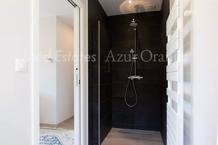 Image No.12-Maison de 5 chambres à vendre à Grimaud