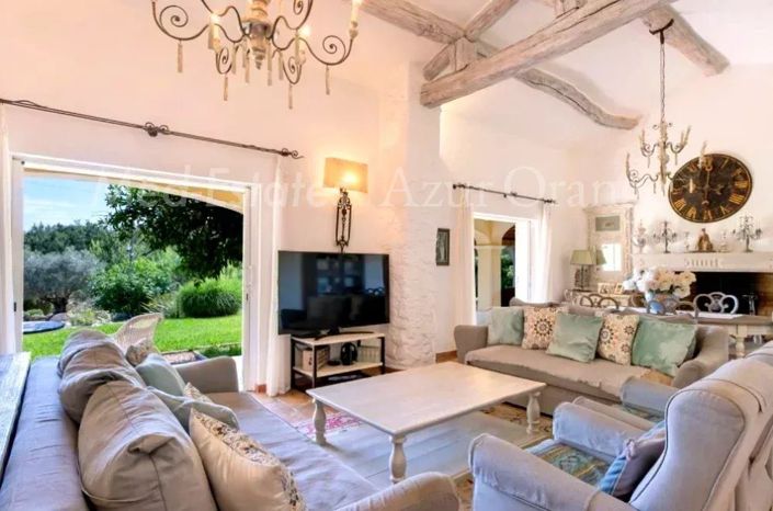 Image No.2-3 Bed House for sale