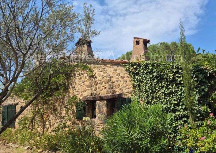 Image No.17-7 Bed House for sale