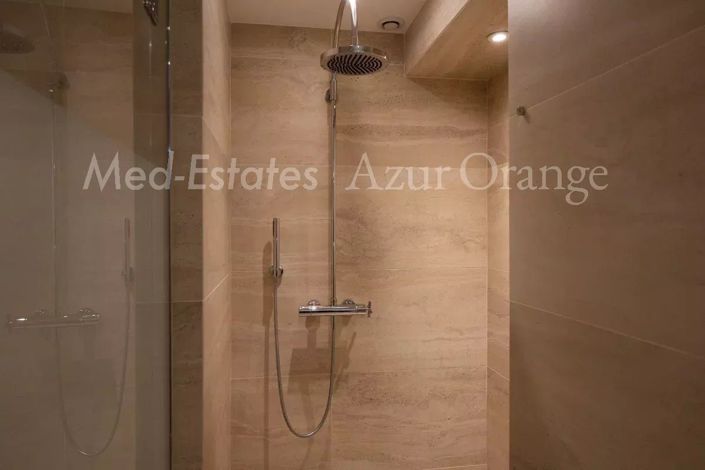 Image No.24-Appartement de 1 chambre à vendre à Saint-Tropez