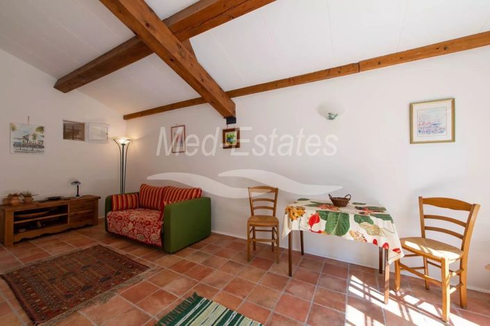 Image No.20-3 Bed House for sale