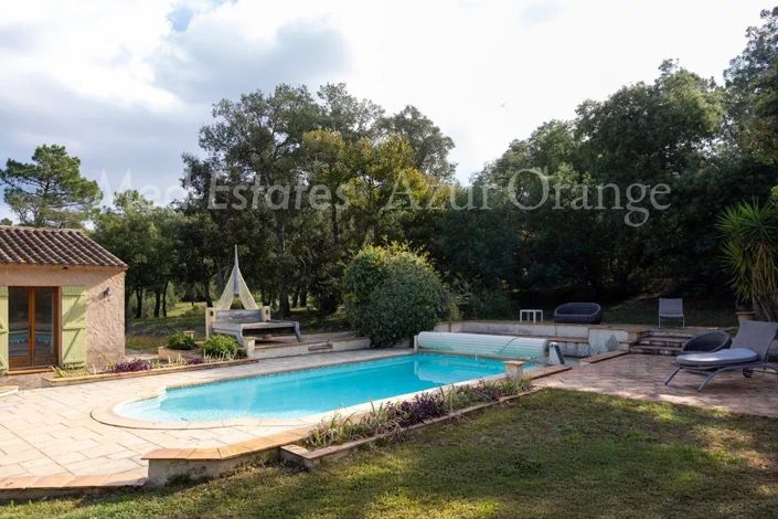 Image No.5-5 Bed House for sale