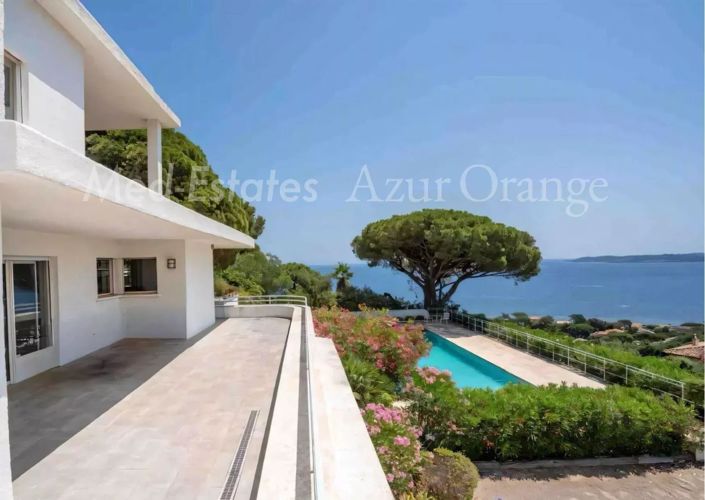 Image No.2-6 Bed House for sale