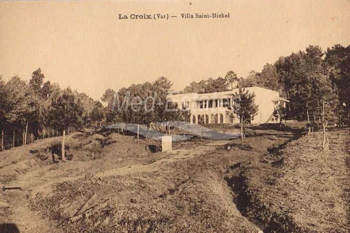 Image No.17-10 Bed House for sale