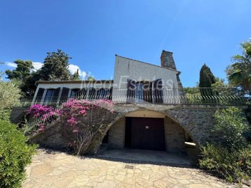 1 - La Croix-Valmer, Maison